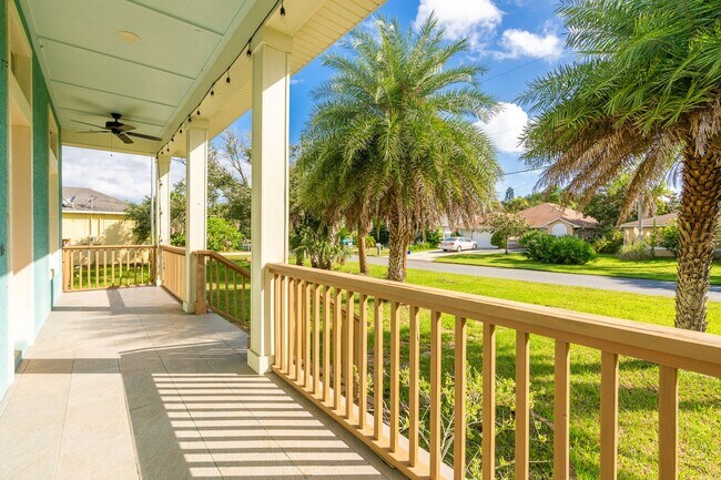 Building Photo - Charming Flagler Beach Rental with Private...