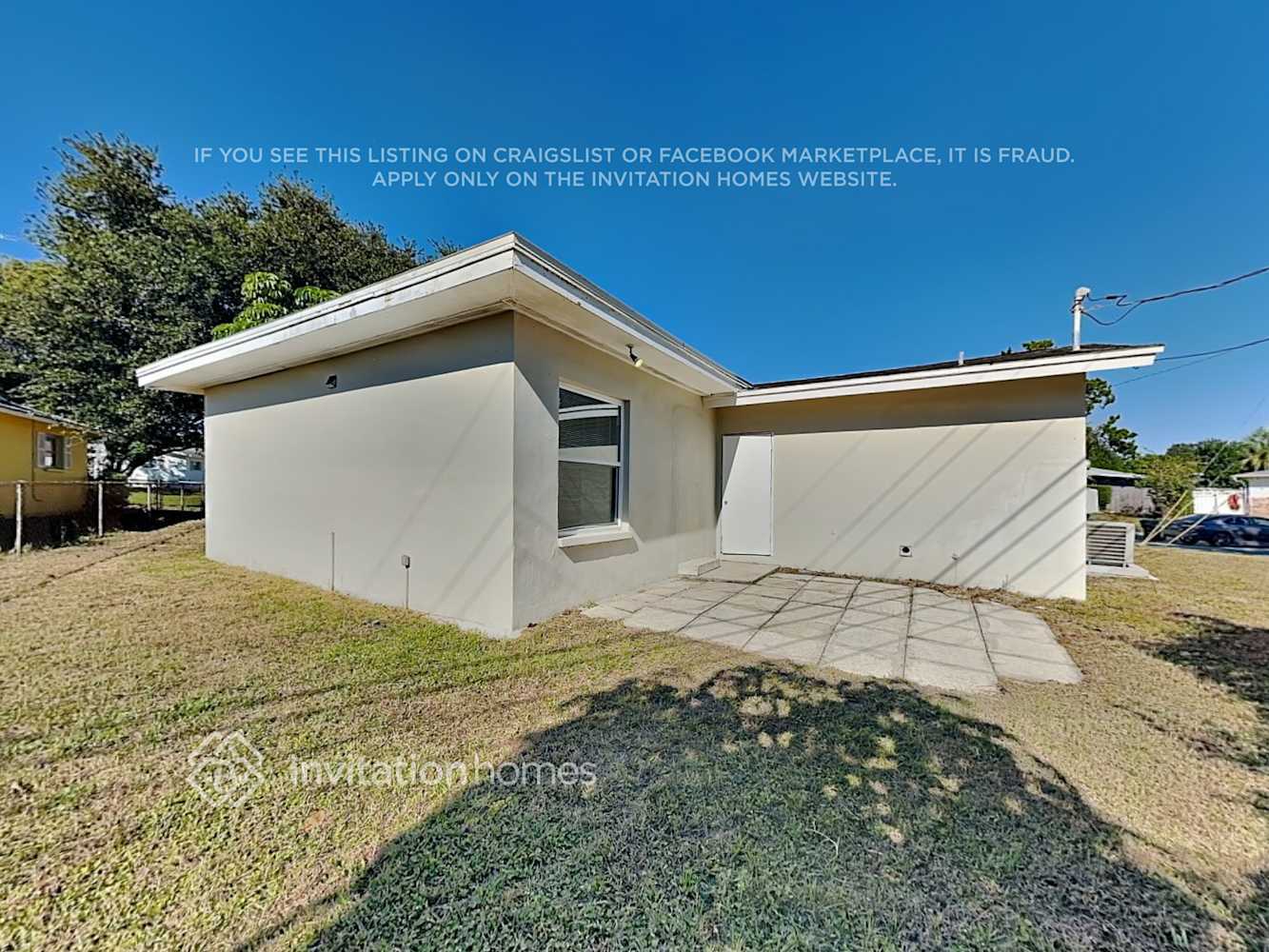 Building Photo - 1355 Stratford Dr