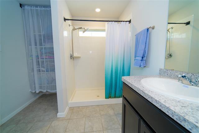 Building Photo - 16609 White Fish Ln