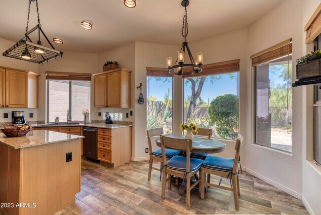 Building Photo - 6879 E Amber Sun Dr