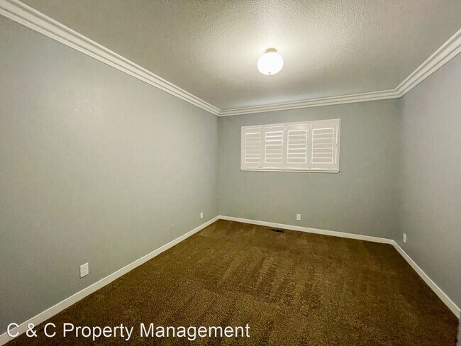 Building Photo - 2 br, 2 bath House - 110 Nissen Rd. Unit 2