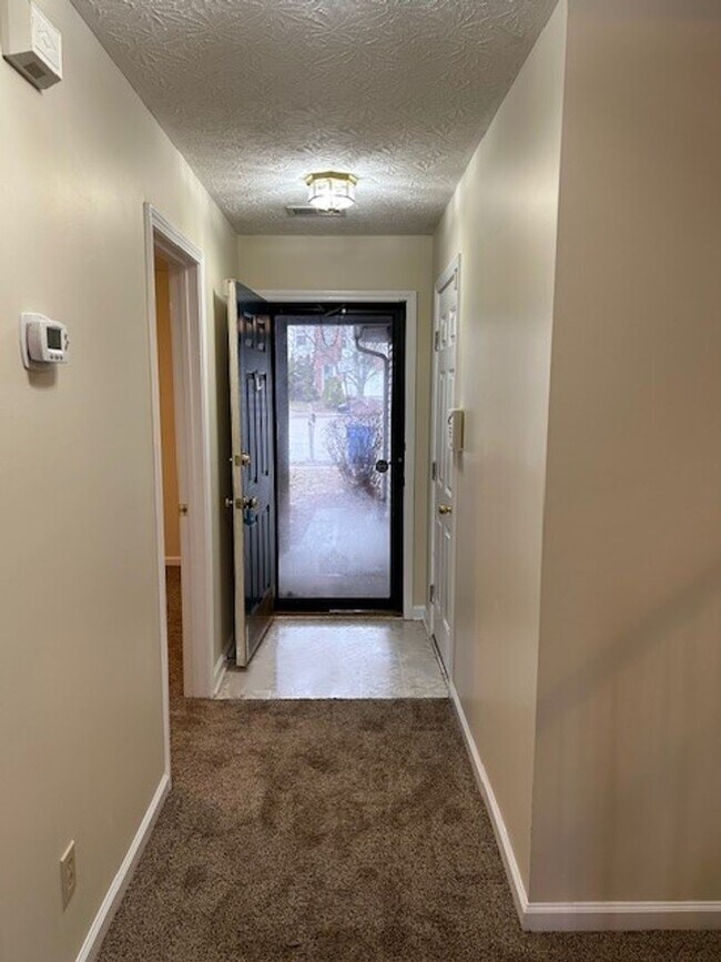 Building Photo - Eastwood home with 1st Floor Primary BR!   260210