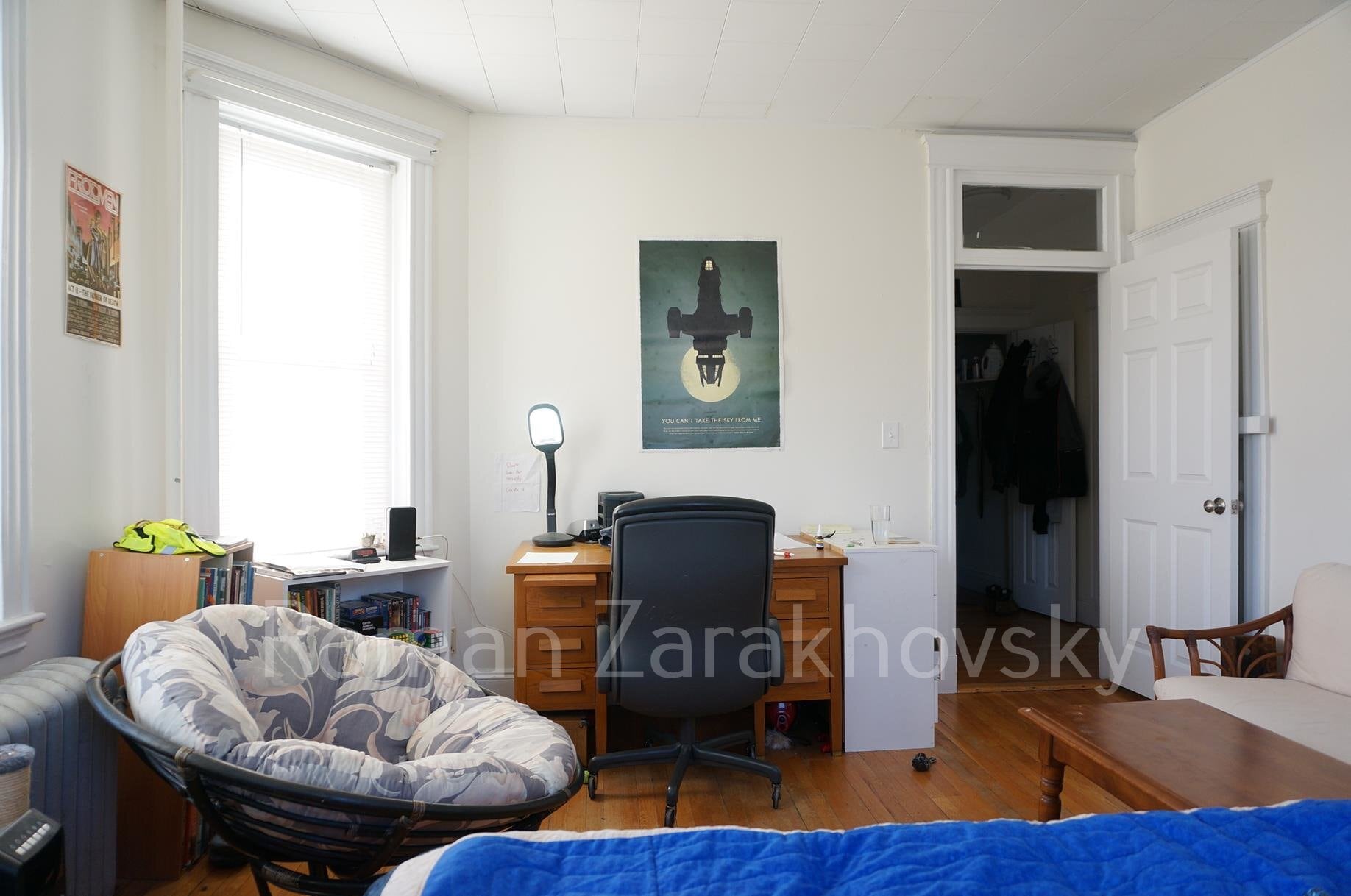 Building Photo - 42 Strathmore Rd