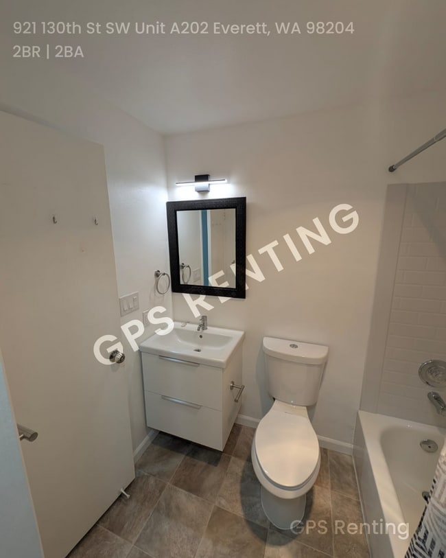 Building Photo - 921 130th St SW
