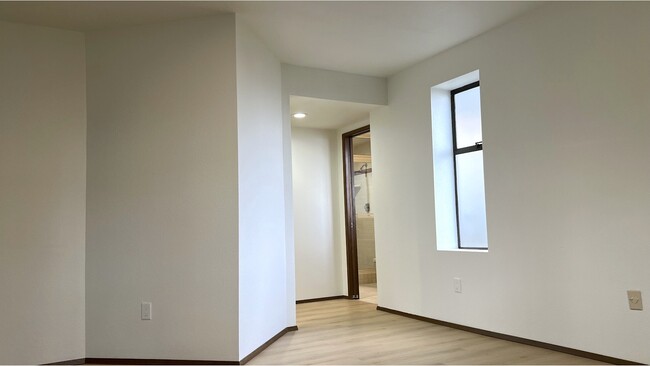 Building Photo - 4630 142nd Pl SE