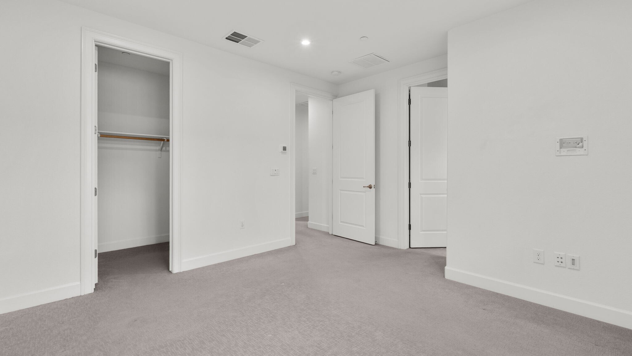 Building Photo - 1723 Pedrozzi Cmn