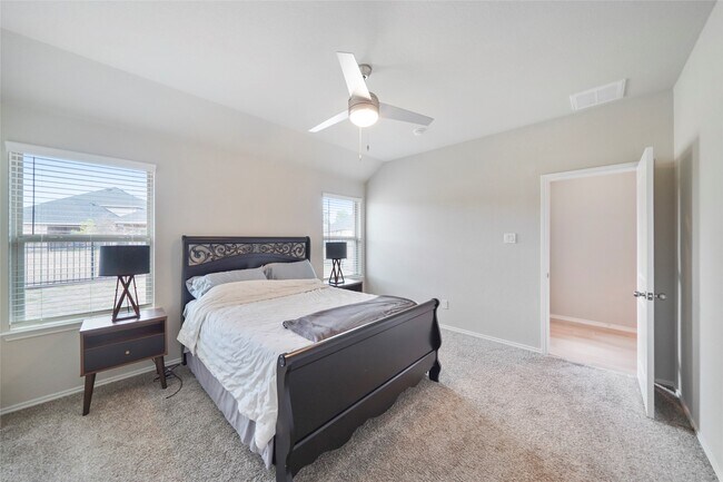 Building Photo - 9307 Colonial Bent Pl