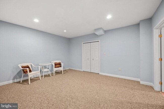 Building Photo - 1238 Hunters Rd