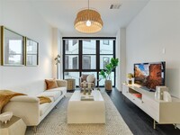 Building Photo - 800 Embassy Dr