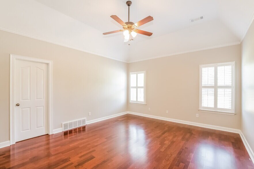 Building Photo - 1225 Havenwood Dr