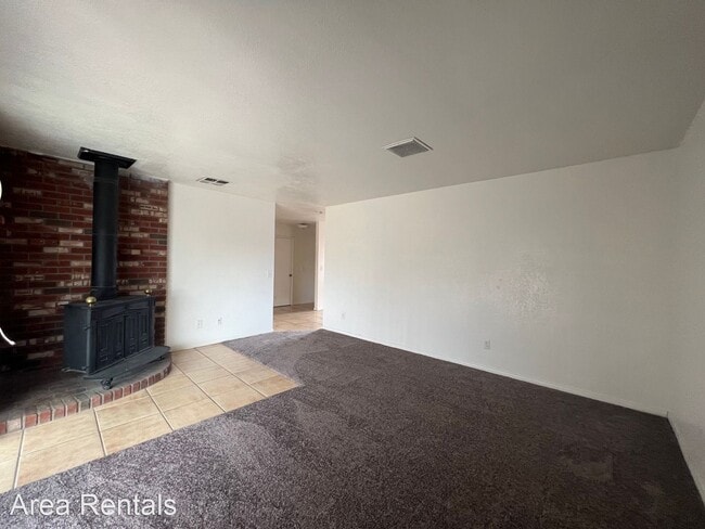 Building Photo - 4 br, 2 bath House - 36361 OLEANDER PLACE