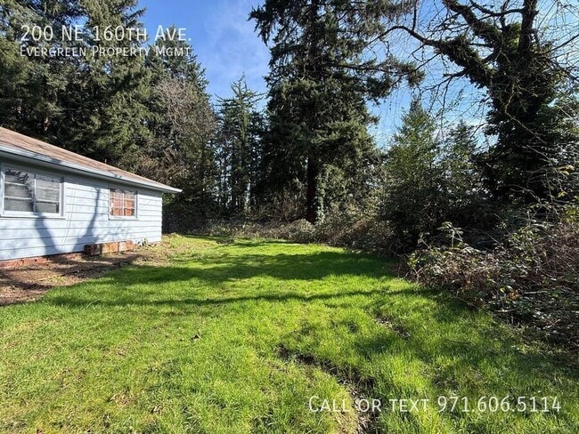 Building Photo - 200 NE 160th Ave