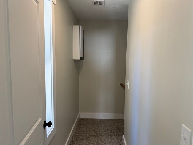 Building Photo - 480 Wareham St