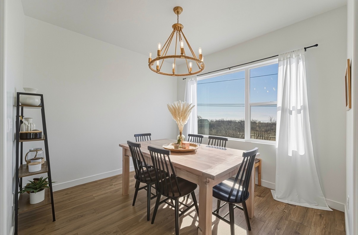 Building Photo - 1007 E Midship Wy