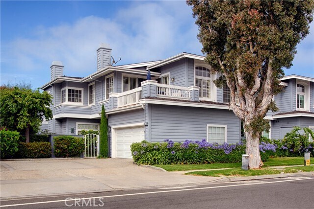 Building Photo - 3541 Lilac Ave