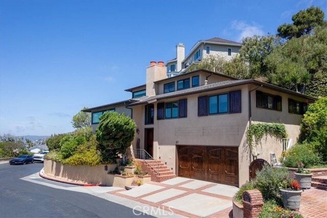 Building Photo - 27 N Vista De Catalina