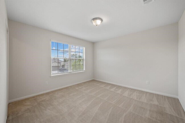 Building Photo - 9702 Fairymoss Ct