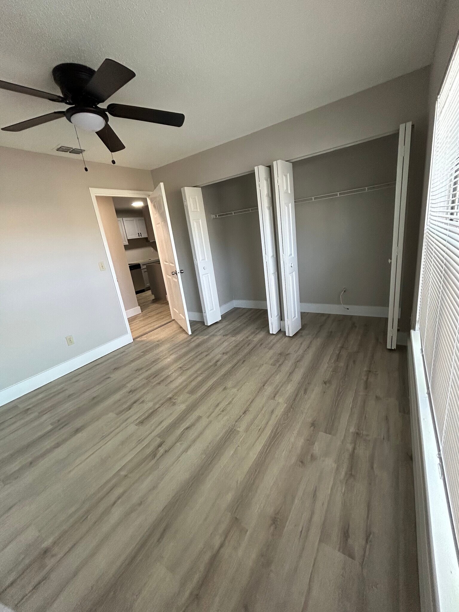 Building Photo - 101 Bent Tree Dr