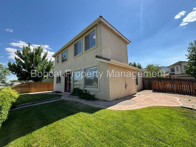 Building Photo - 1231 Flintwood Dr