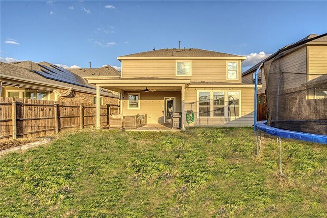 Building Photo - 412 Andele Way