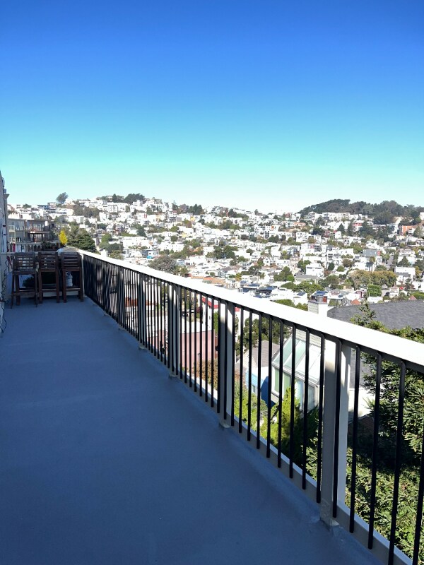 Building Photo - 30 Corwin St