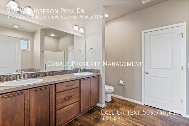 Building Photo - 910 W Chaperon Peak Dr