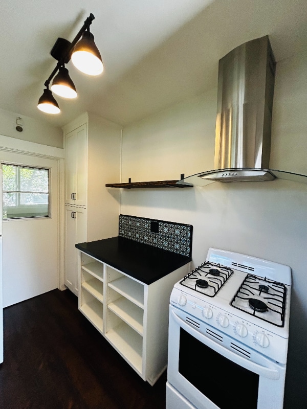 Building Photo - 444 S Euclid Ave