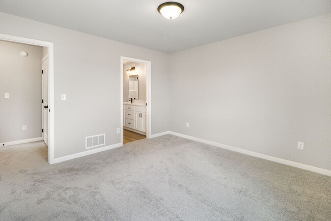 Building Photo - 6177 24th St S