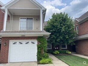 Building Photo - Shelby Township, 3-bedroom, 2-bath, Attach...