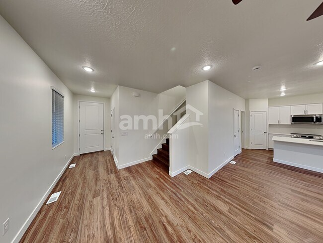 Building Photo - 3503 N Annabell St