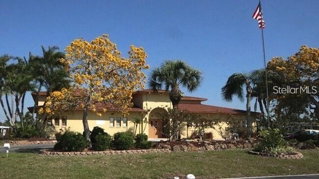 Building Photo - 10 Boca Ciega St