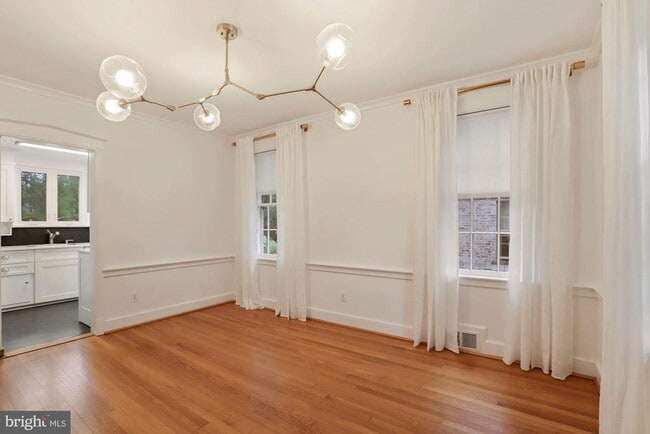 Building Photo - 3273 Worthington St NW