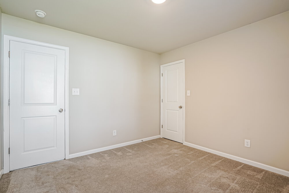 Building Photo - 114 Winter Red Wy