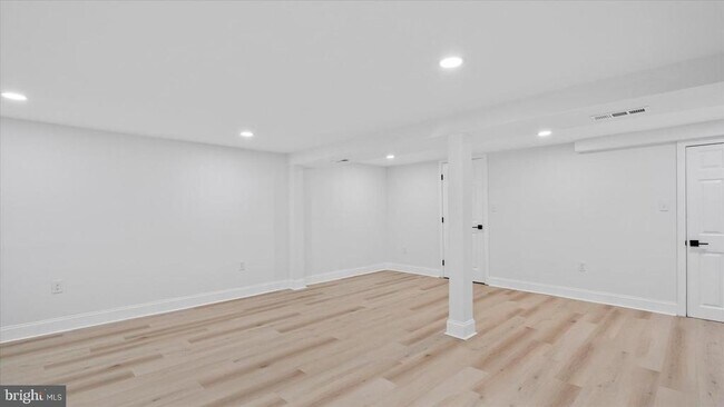 Building Photo - 2529 Liberty Pkwy