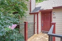 Building Photo - 915 Wentworth Ct