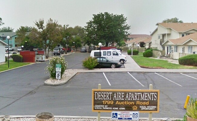 Building Photo - 1795 Auction Rd