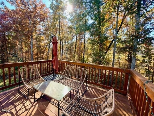 Building Photo - 1110 Romeria Dr