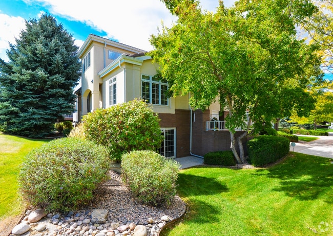 Building Photo - 7324 Tamarisk Dr