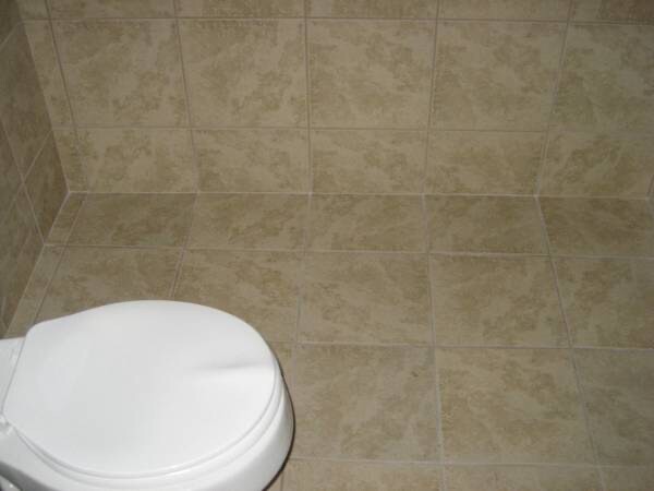 Building Photo - 704 10th Ave