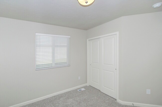 Building Photo - 63 N Veranda Ct