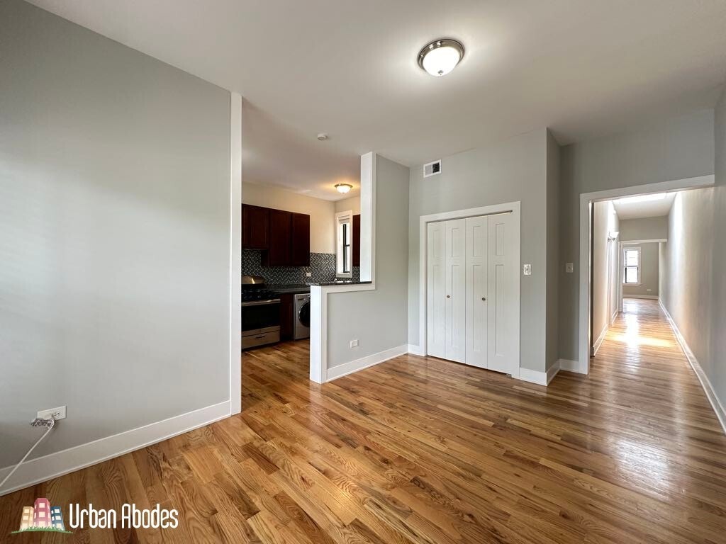 Building Photo - 345 Park Ave