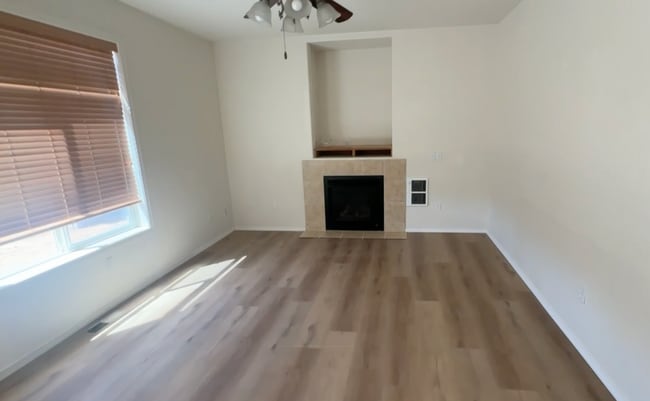 Building Photo - 540 S Glenmoor Dr