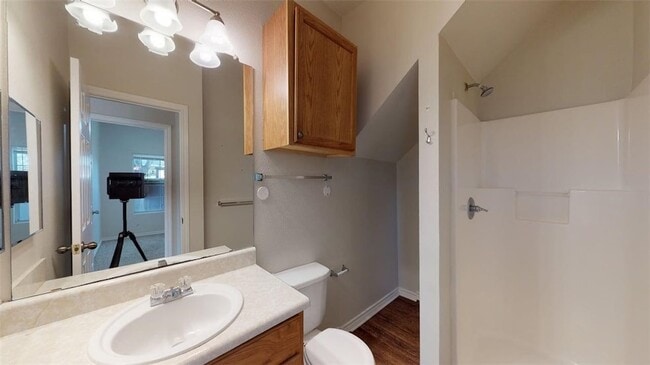 Building Photo - 1500 Maglothin Ct