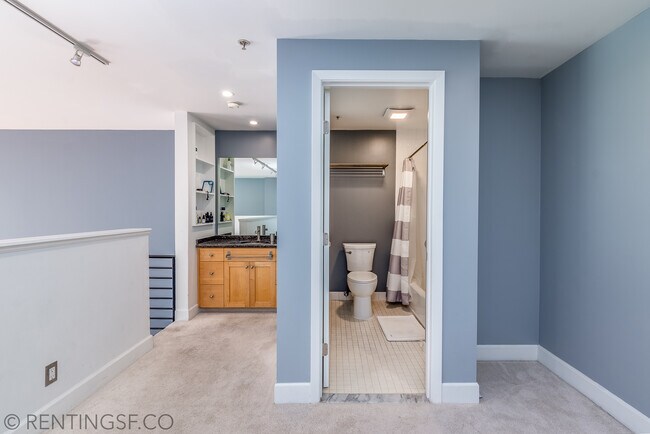 Building Photo - 940 Natoma St