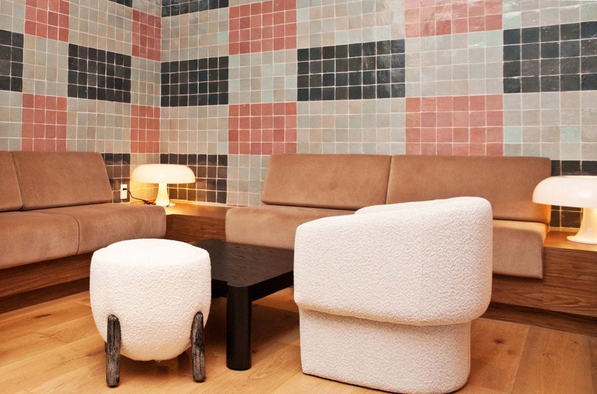 Building Photo - 11 NE 6th St