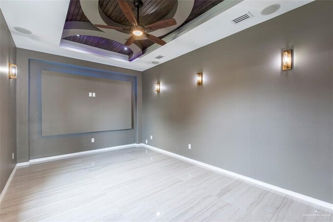 Building Photo - 19 N 29th St