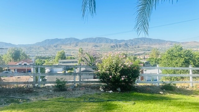Building Photo - 17833 Wildridge Ln
