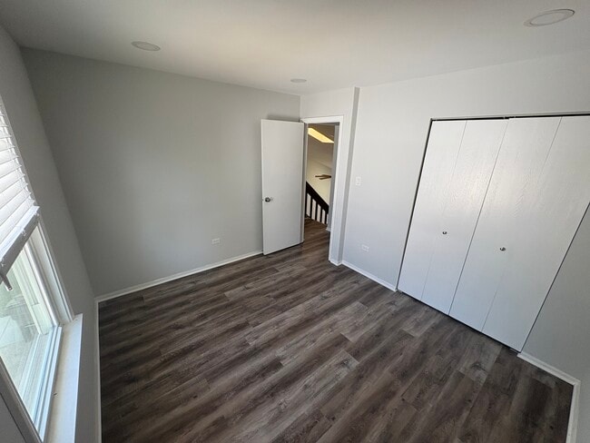 Building Photo - 381 Pearson Cir
