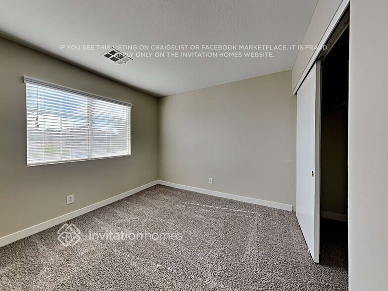 Building Photo - 2506 Paradise Isle Ave