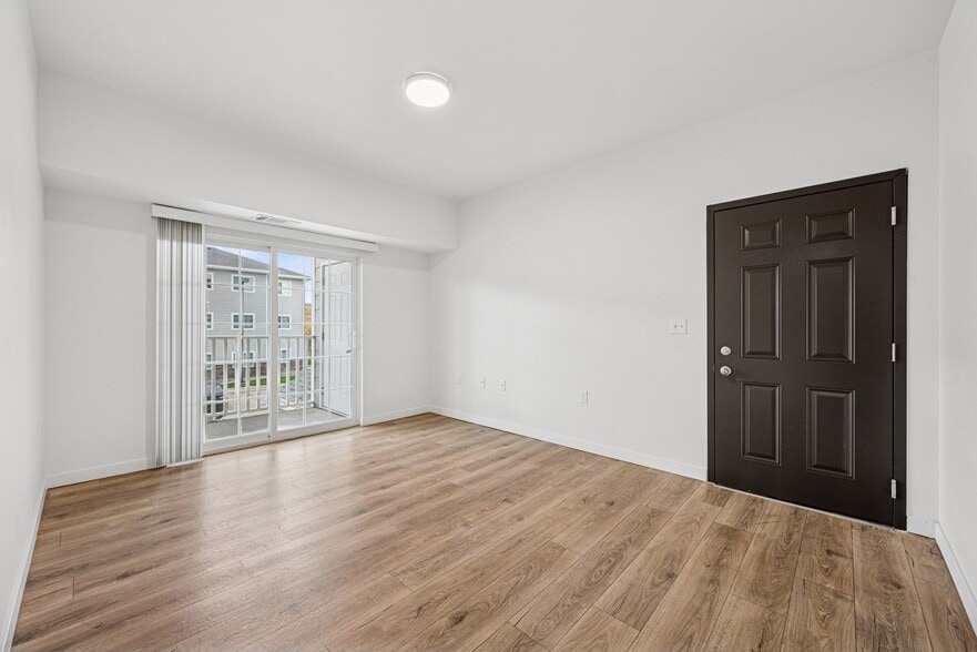 Primary Photo - Remington Village